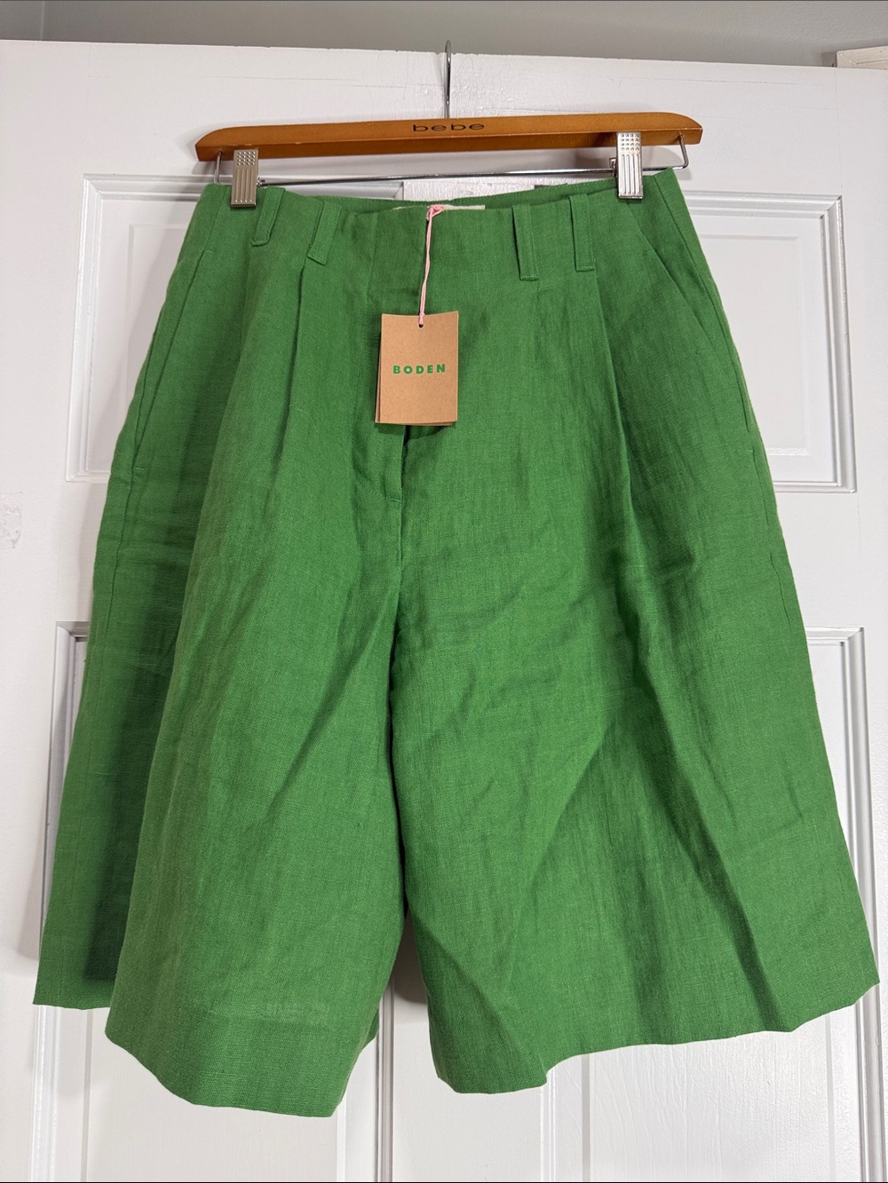 Boden Green Linen-Blend Bermuda Shorts 2